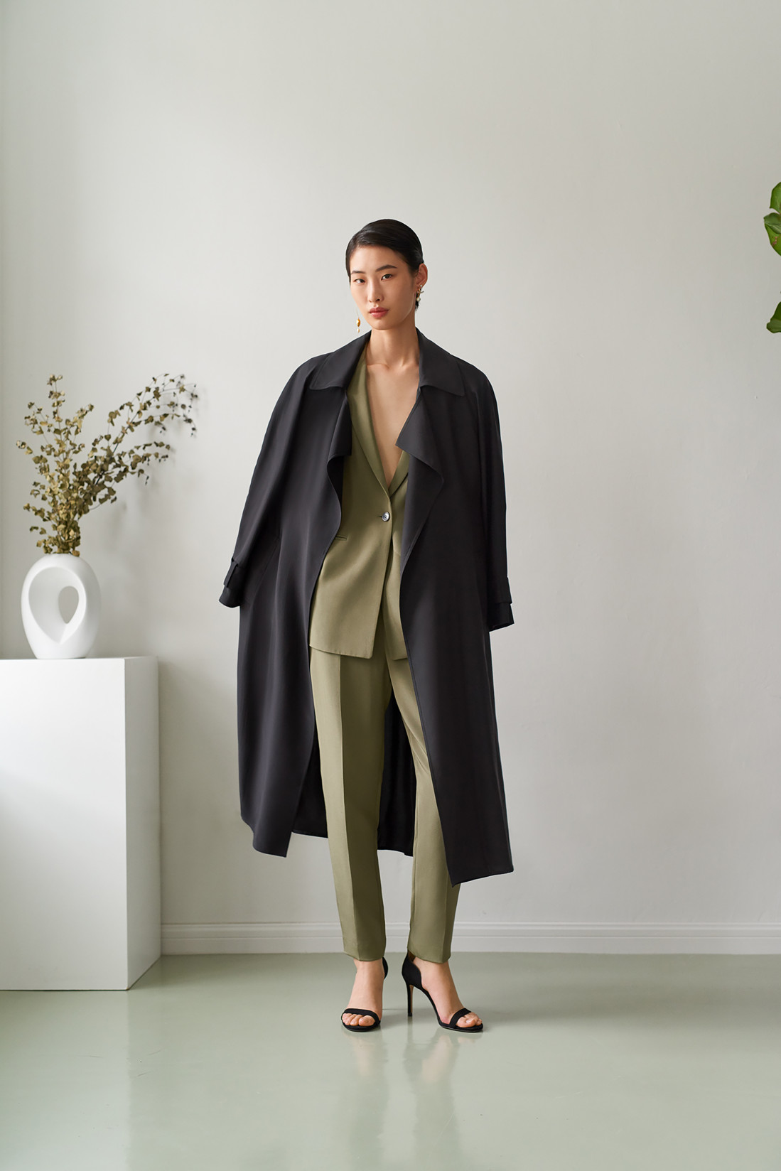 Icicle Women Story Atelier 06