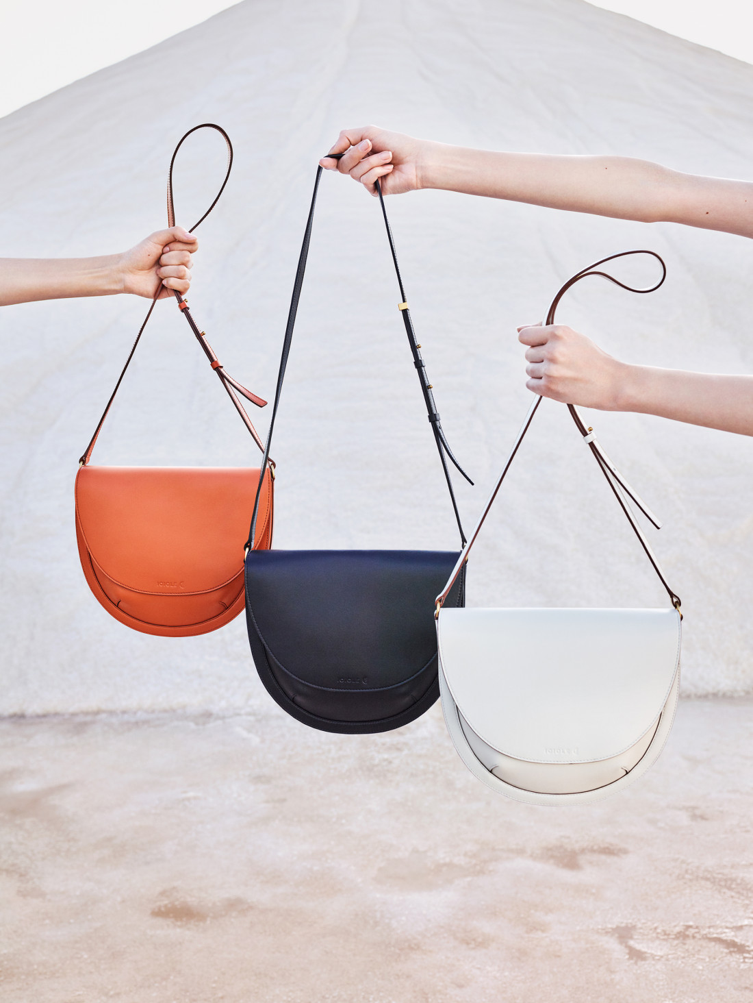 191007 Icicle Lookbook Sh04 108 Final Argb