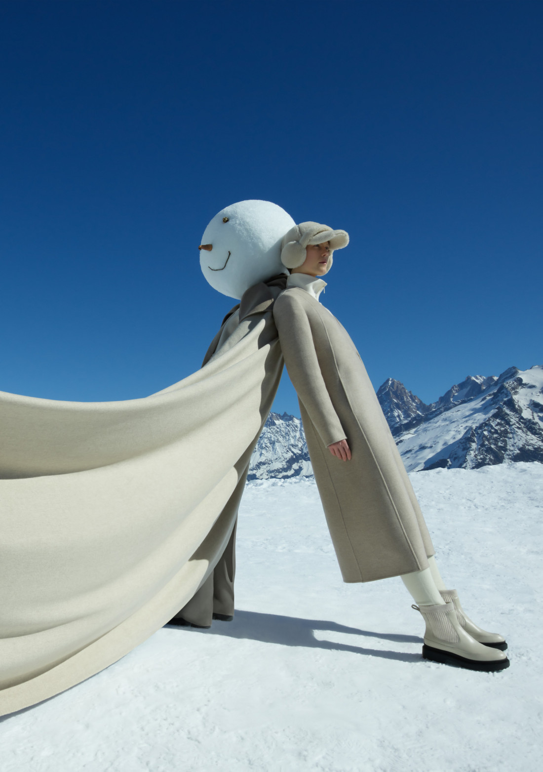 Campaign 01 126 Resize Vertical