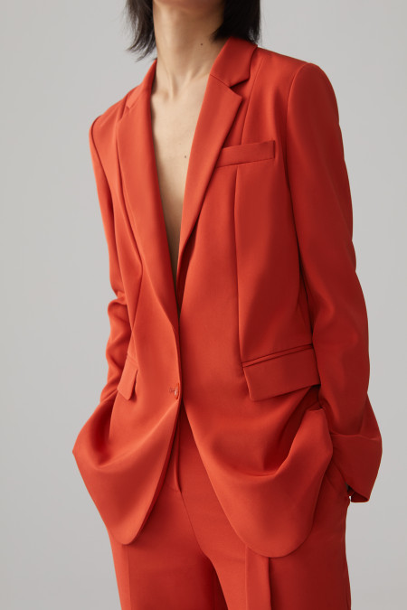 Icicle Women Iconic Soft Suit 05