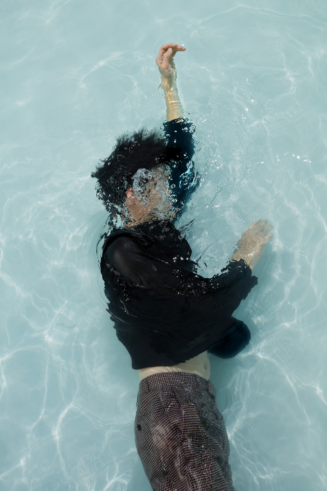 Icicle Men Story Easy Care 06