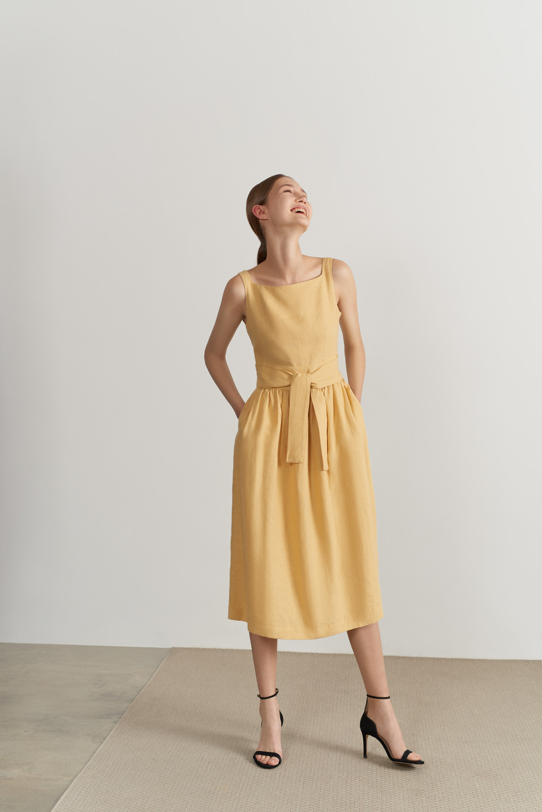 Icicle Women Story Atelier 16