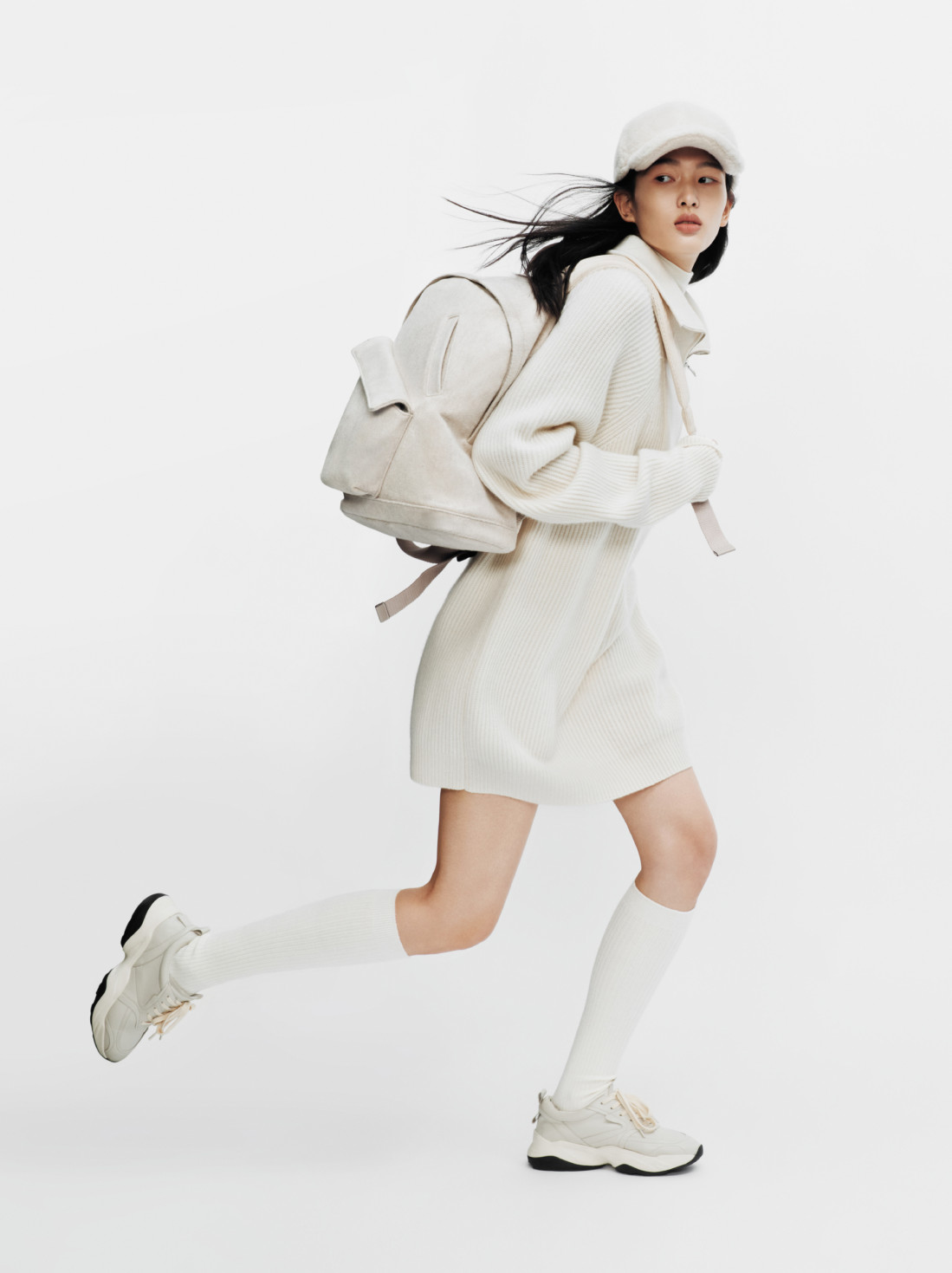 Aw22 Nw Kl No Logo Lr 4