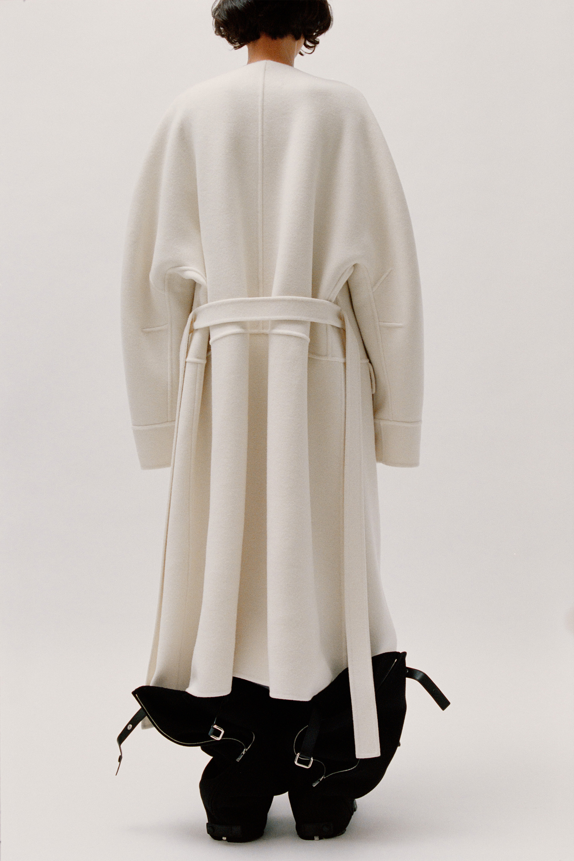 Aw23 Natural Way Looks 2 Nologo Lr