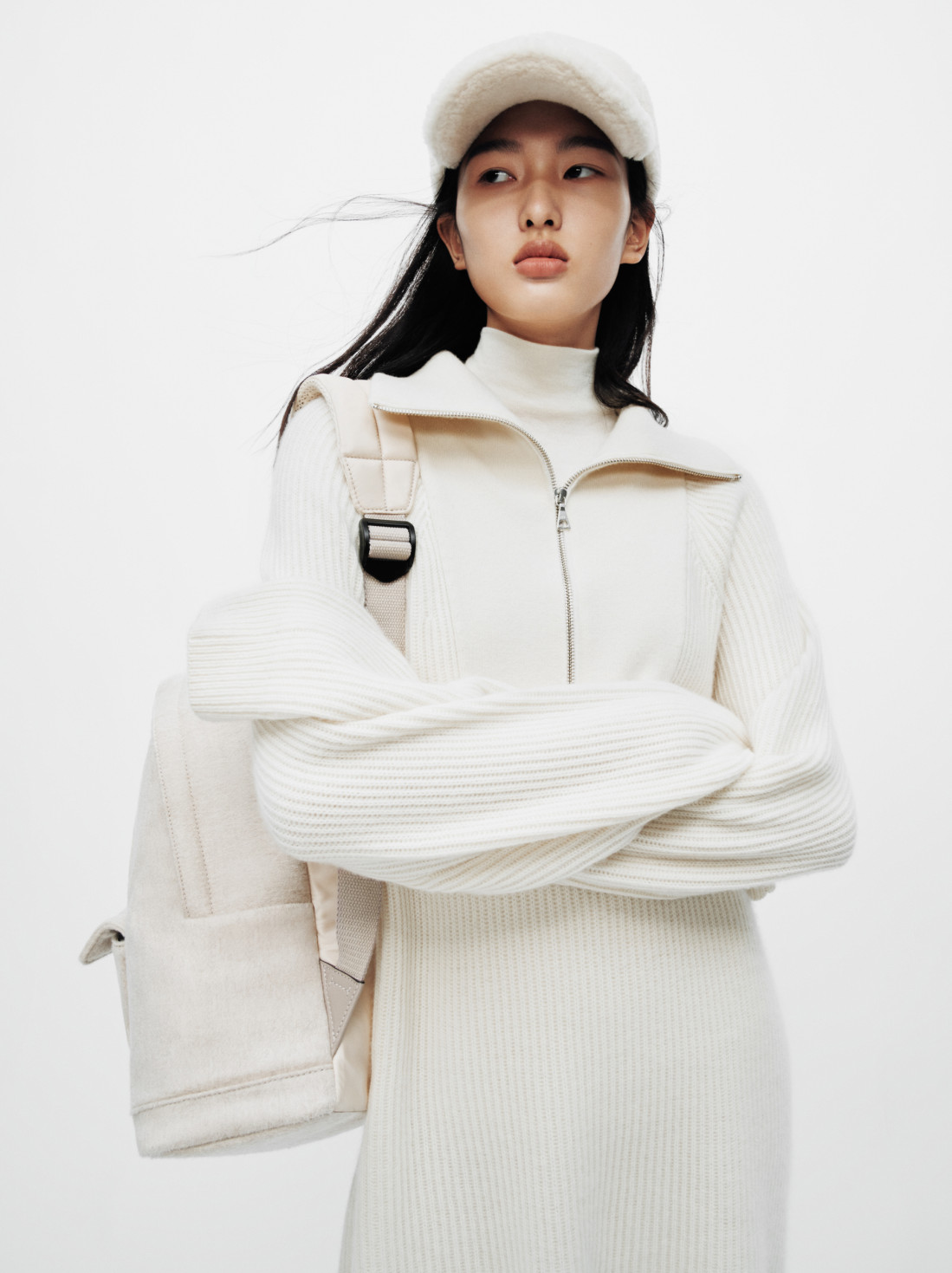 Aw22 Nw Kl No Logo Lr 3