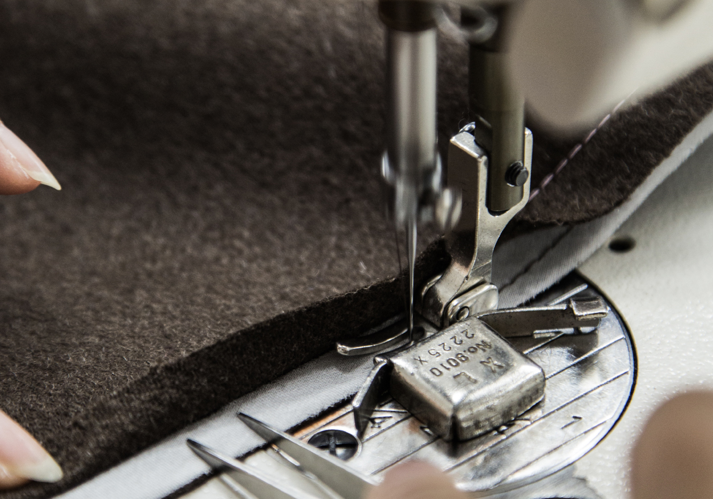 Icicle Men Iconic Aircoat 09