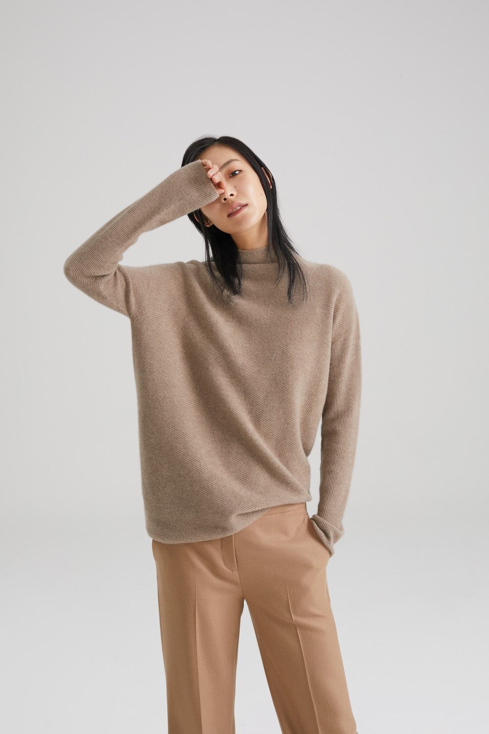 Icicle Women Iconic Seamless Knitwear 01